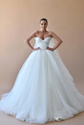 Ball Gown Sweetheart Beads Rustic Wedding Dress Bridal Gown QW0955