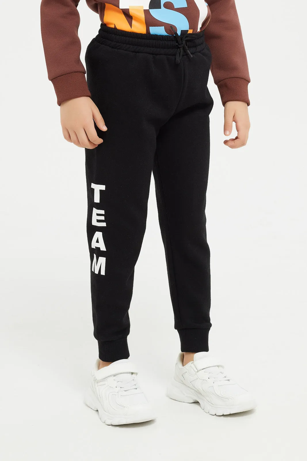 Boys Brown Letters Print Sweatshirt With Jog Pants (2 Pice)