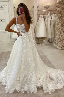 Charming Ball Gown Scoop Neck Tulle Wedding Dresses with Appliques VK073112