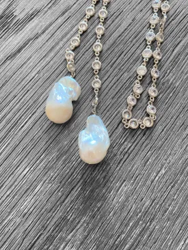 Large crystal lariat Genuine Large Baroque Pearl
