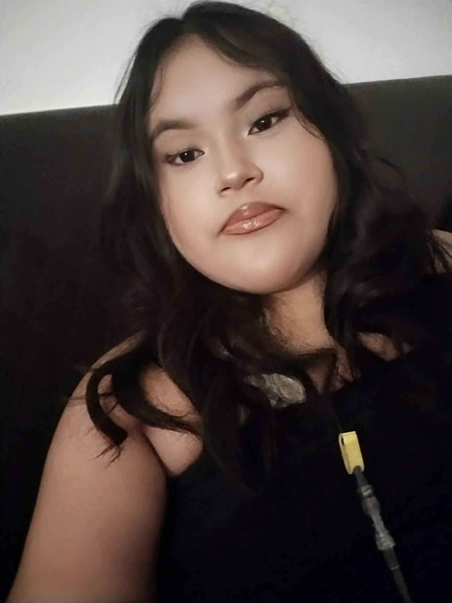 Sponsor A Brave Gown For Teenage Stephanie w/ Leukemia & Hypodiploid-Sponsored